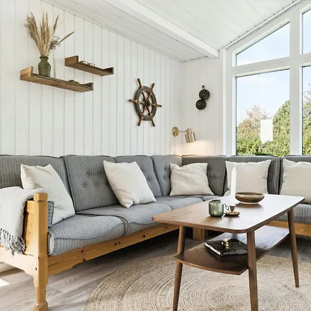 Classic Seaside Feel In Ringkobing Fjord *