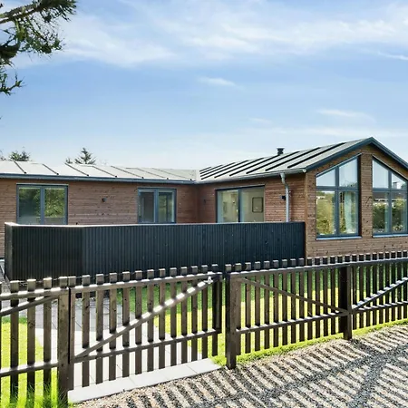 Classic Seaside Feel In Ringkobing Fjord * Hemmet