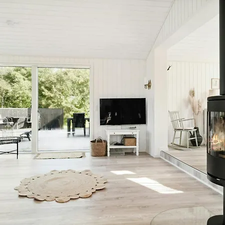 Classic Seaside Feel In Ringkobing Fjord *