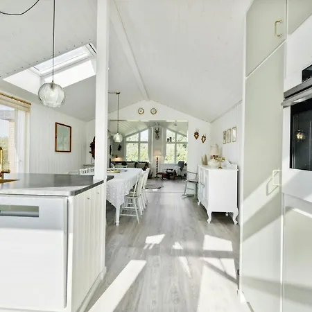 Classic Seaside Feel In Ringkobing Fjord * Hemmet
