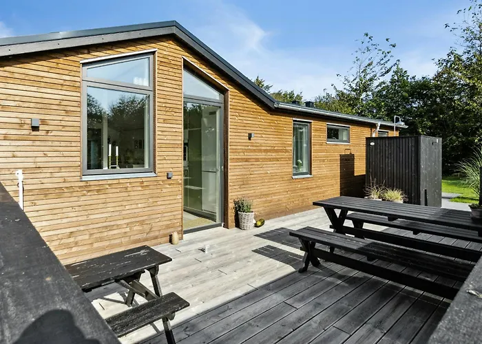 Classic Seaside Feel In Ringkobing Fjord 別荘 Hemmet