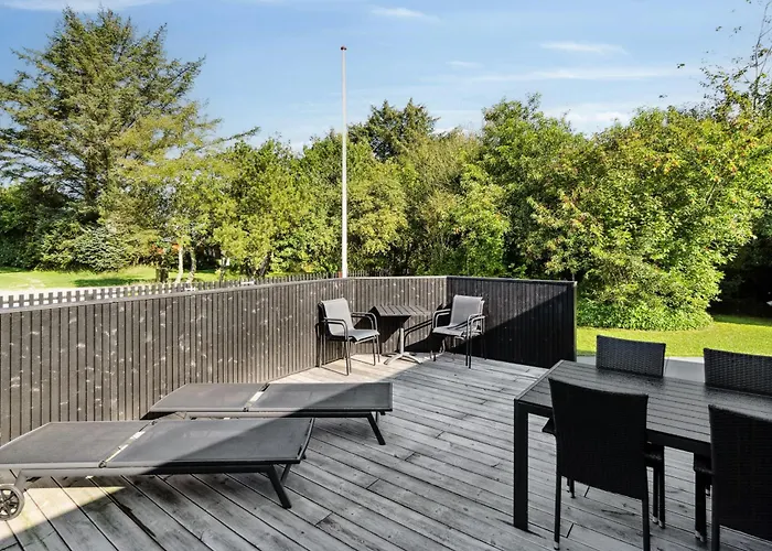 別荘 Classic Seaside Feel In Ringkobing Fjord Hemmet