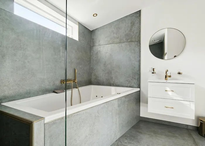 Classic Seaside Feel In Ringkobing Fjord Hemmet