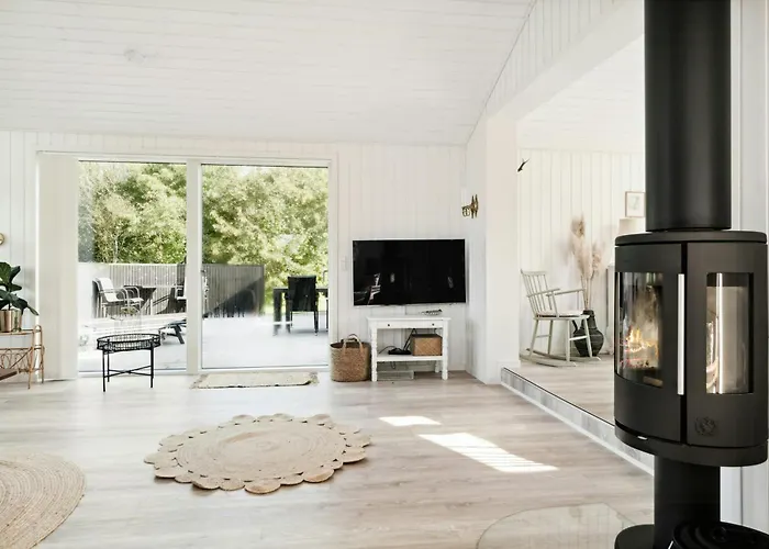 Classic Seaside Feel In Ringkobing Fjord *